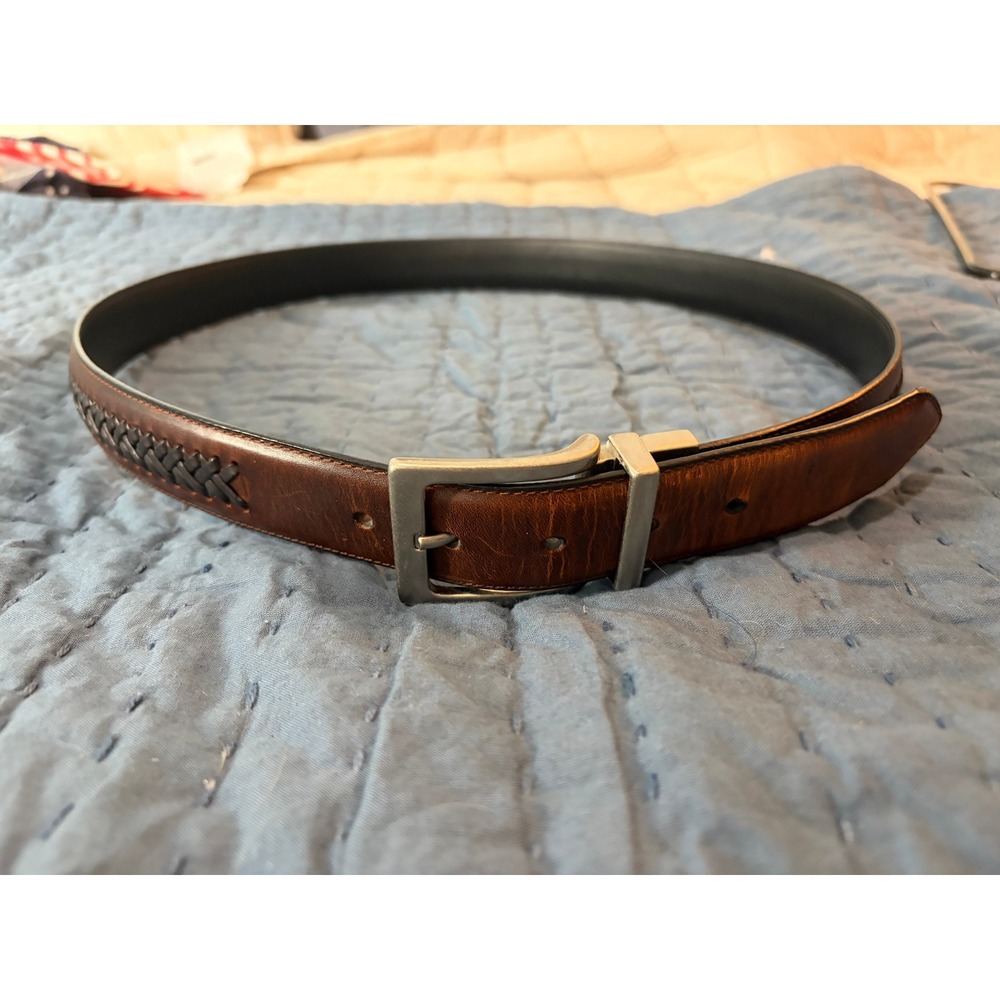 Columbia Mens Brown Genuine Leather Belt Size 40/100 Black woven detail
